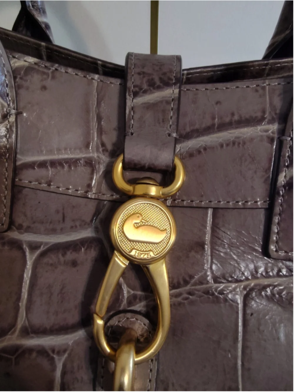 Women's Dooney & Bourke Satchel Bag Grey Crocodile Embossed Leather with belt